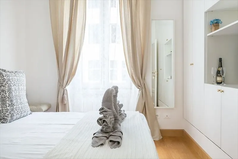 Colosseum Chich Rooms Rome Appartement