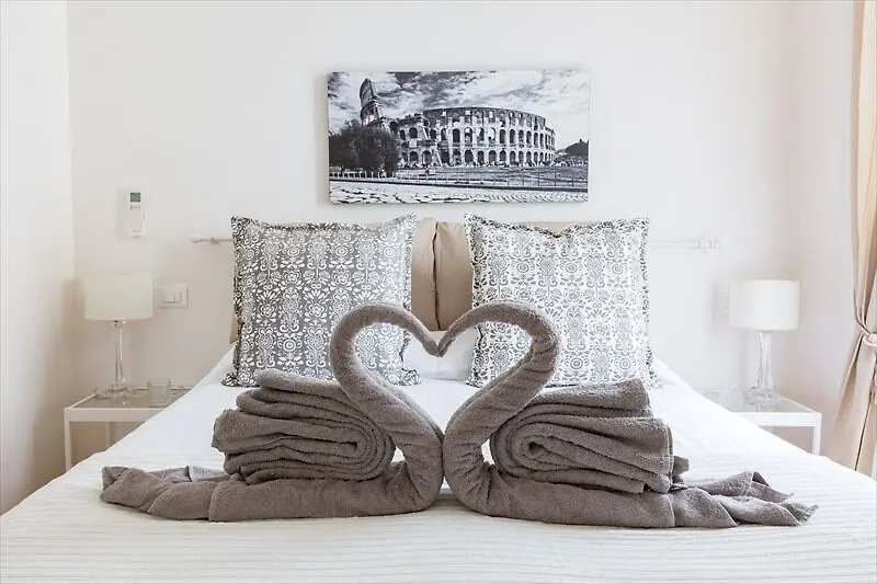 Colosseum Chich Rooms Rome 0*,  Italy
