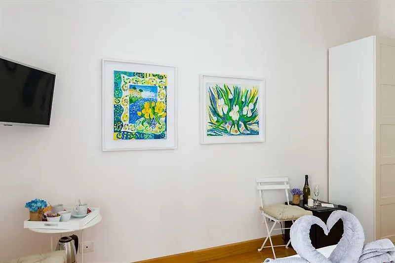 Apartment Colosseum Chich Rooms Rome